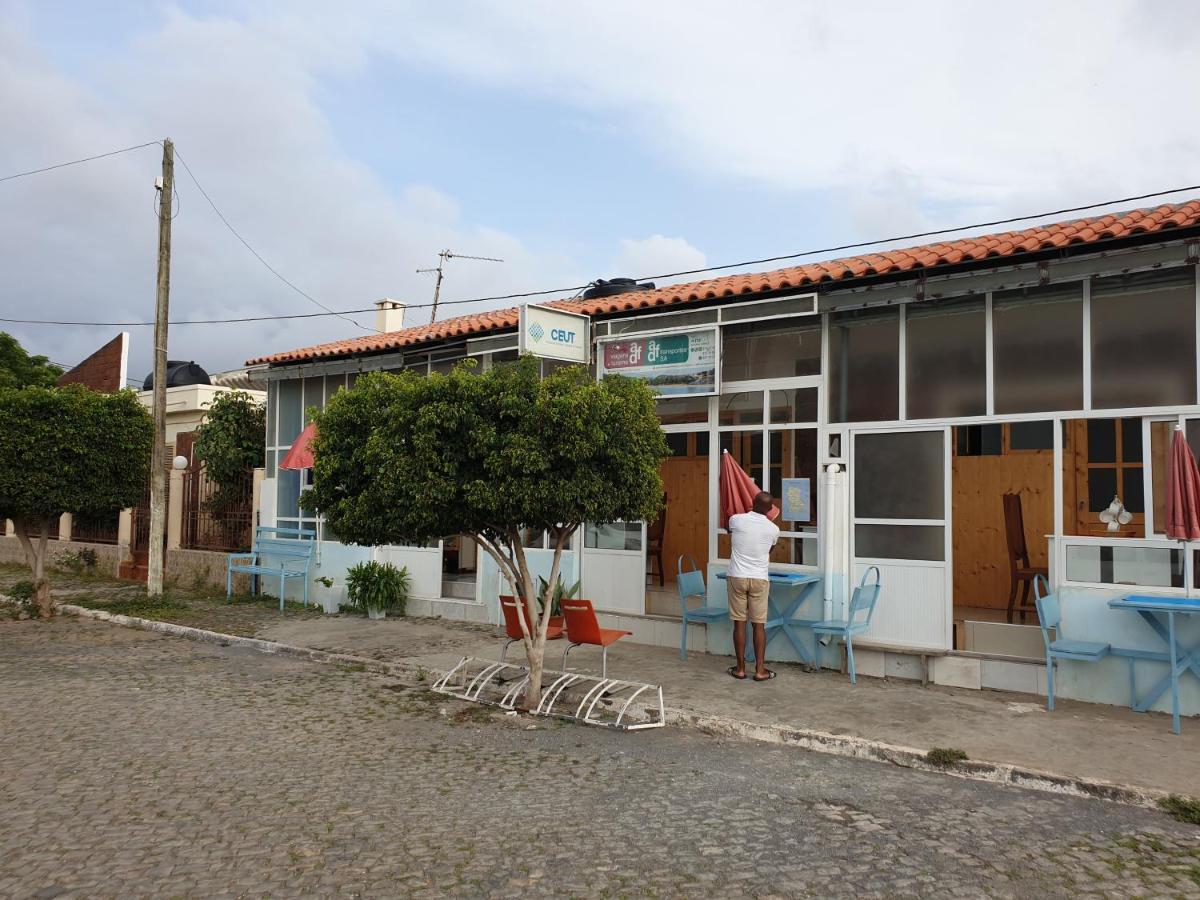 Apartamento Turistico Ceut Lägenhet Tarrafal  Exteriör bild